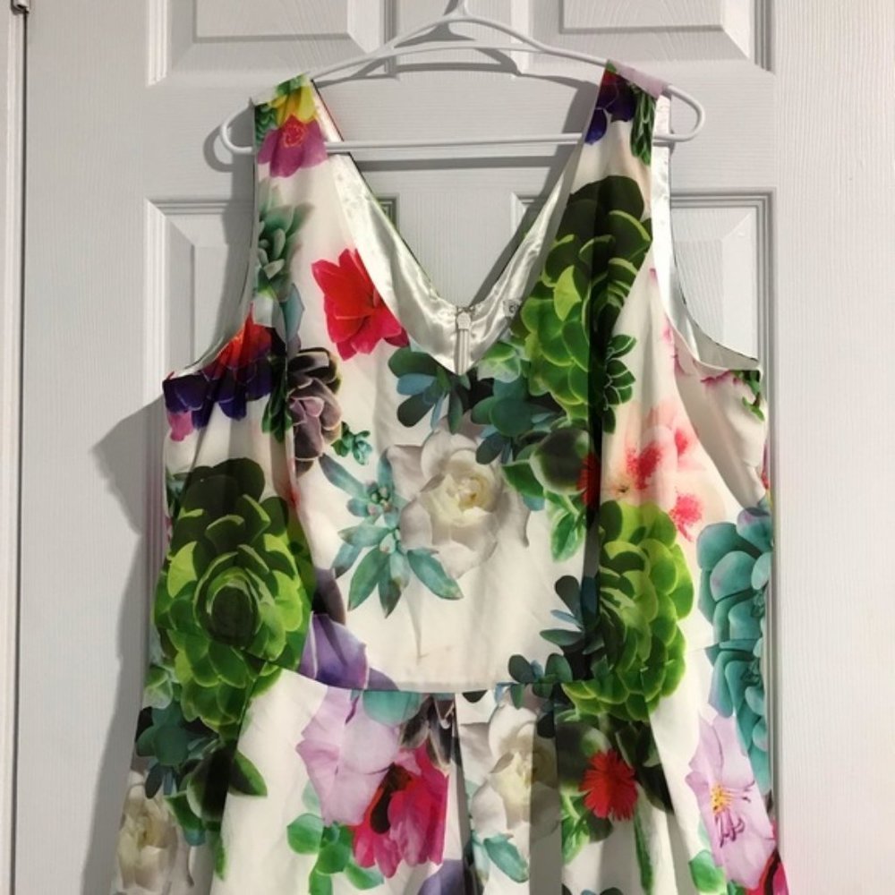 Summer Special Occasion Dress NWT City Chic succulent ivory floral XXL - Picture 4 of 16